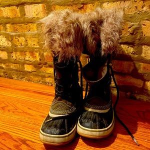 SOREL WOMEN'S JOAN OF ARCTIC BOOT